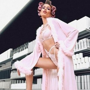 Boo Hoo Pink Plus Gemma Collins Kimono Robe With Fluffy Trim